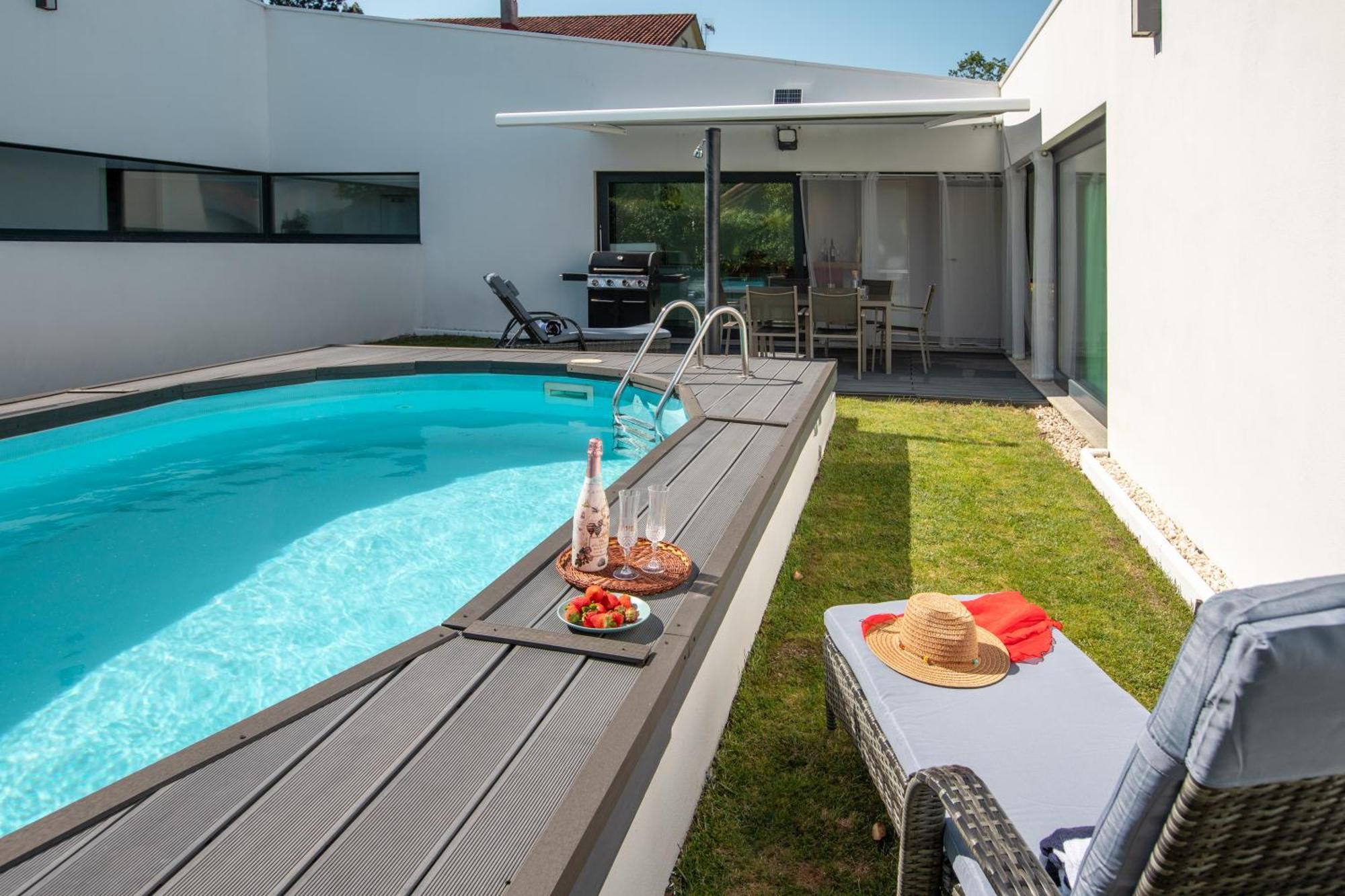 Villa Con Piscina Y Jardin, Santiago De Compostela Teo Eksteriør bilde